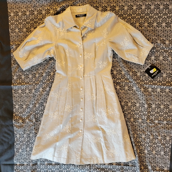 Ellen Tracy Dress w/ Belt - size 6 - Picture 2 of 15